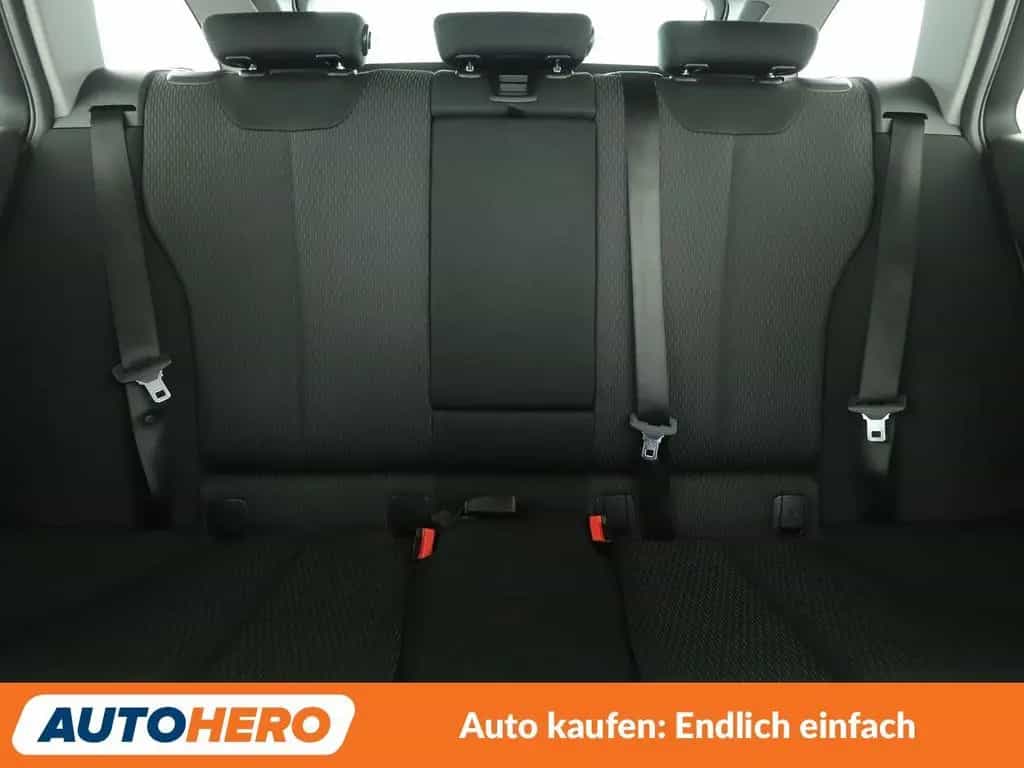 BMW 318 3er 318d Advantage Aut.*NAVI*TEMPO*PDC*SHZ*LIM* 03/2018-photo-15