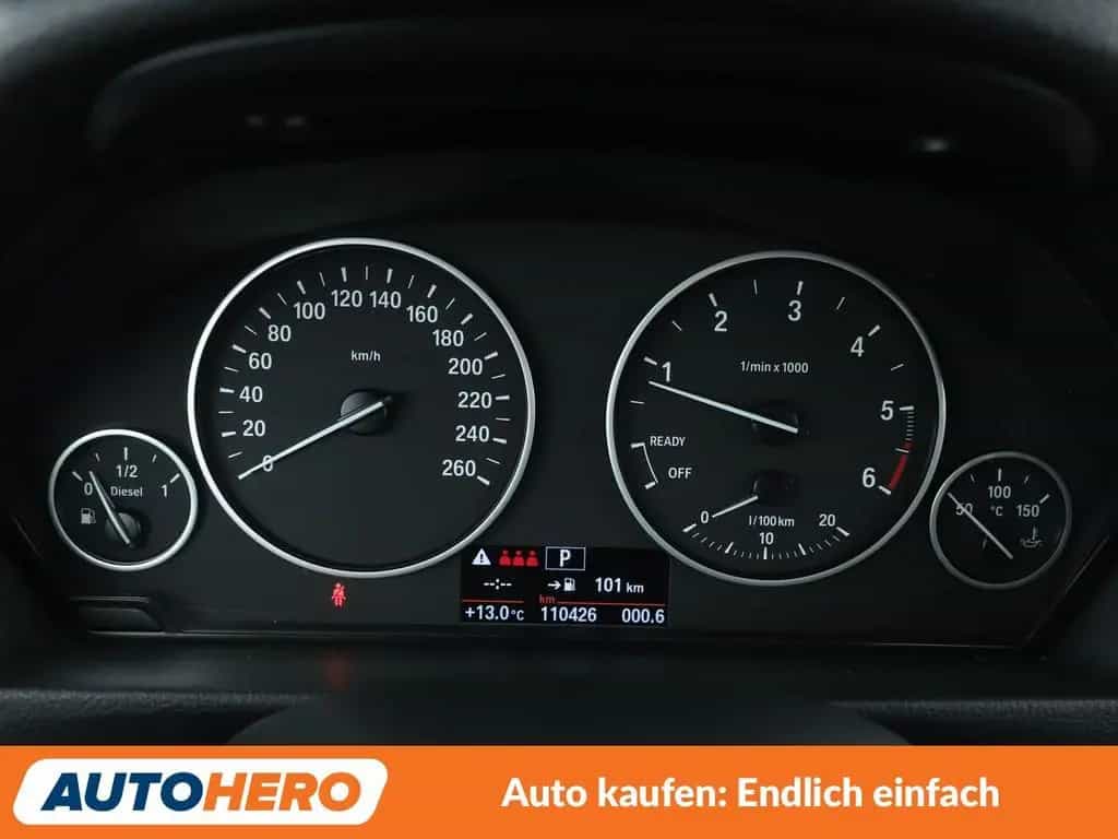 BMW 318 3er 318d Advantage Aut.*NAVI*TEMPO*PDC*SHZ*LIM* 03/2018-photo-19