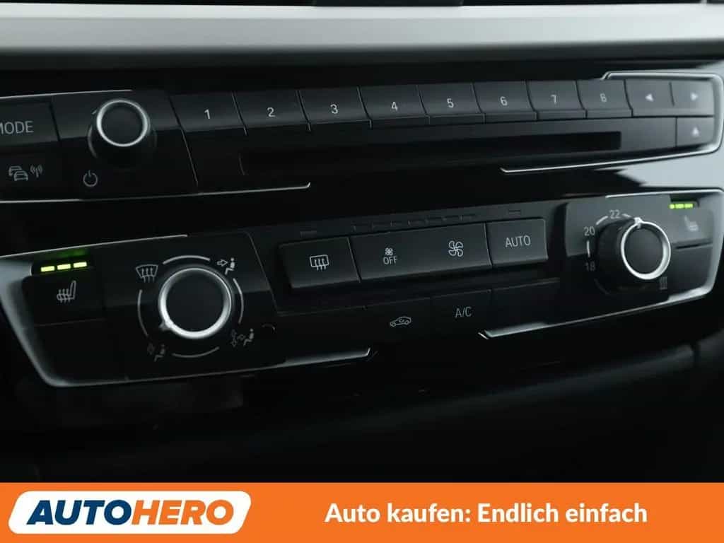 BMW 318 3er 318d Advantage Aut.*NAVI*TEMPO*PDC*SHZ*LIM* 03/2018-photo-22
