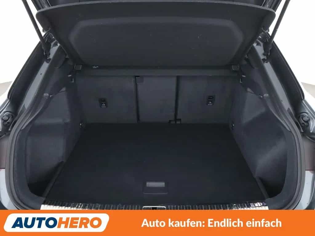 Audi Q3 Sportback 35 TFSI S Line Aut.*NAVI*LED*TEMPO* 12/2023-photo-17