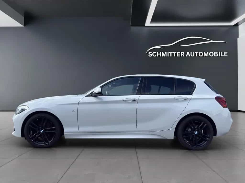 BMW 118 i Edition M Sport Shadow 05/2019-photo-1