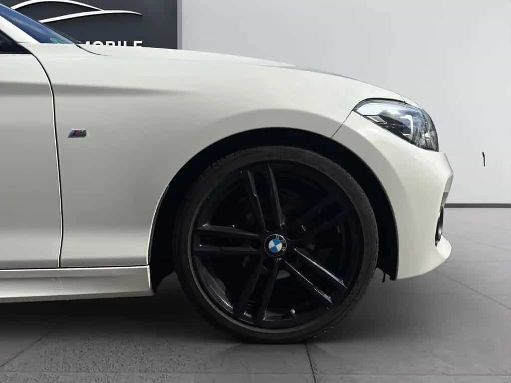 BMW 118 i Edition M Sport Shadow 05/2019-photo-20