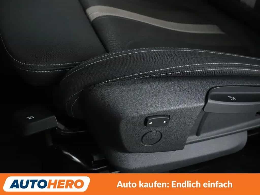 BMW 218 Gran Tourer 218d Gran Tourer Sport Line Aut.*NAV*TEMP*CAM* 11/2016-photo-27