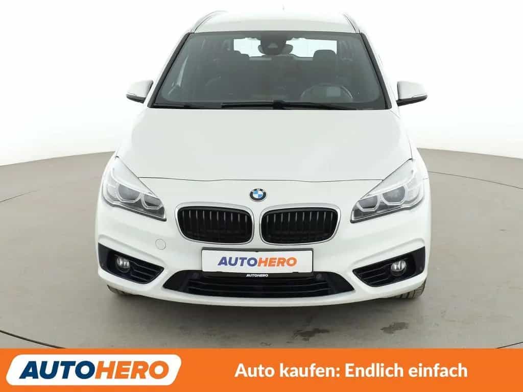 BMW 218 Gran Tourer 218d Gran Tourer Sport Line Aut.*NAV*TEMP*CAM* 11/2016-photo-8