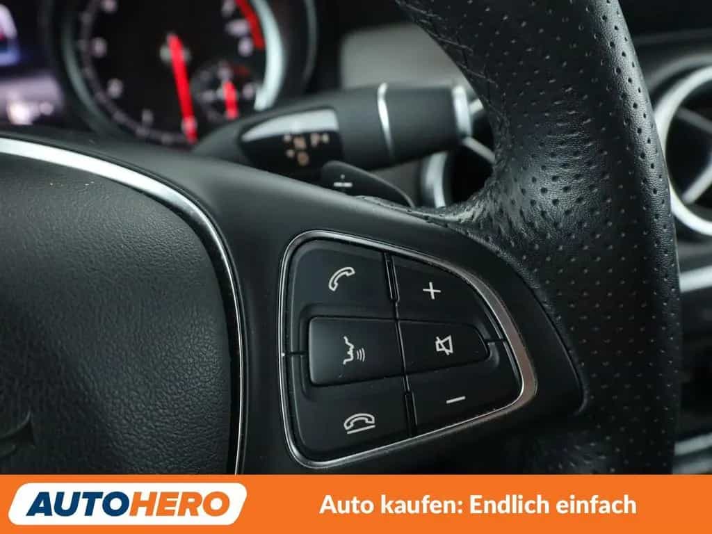 Mercedes-Benz CLA 180 Urban Aut.*NAVI*TEMPO*LED*CAM*SHZ*PDC* 08/2017-photo-26