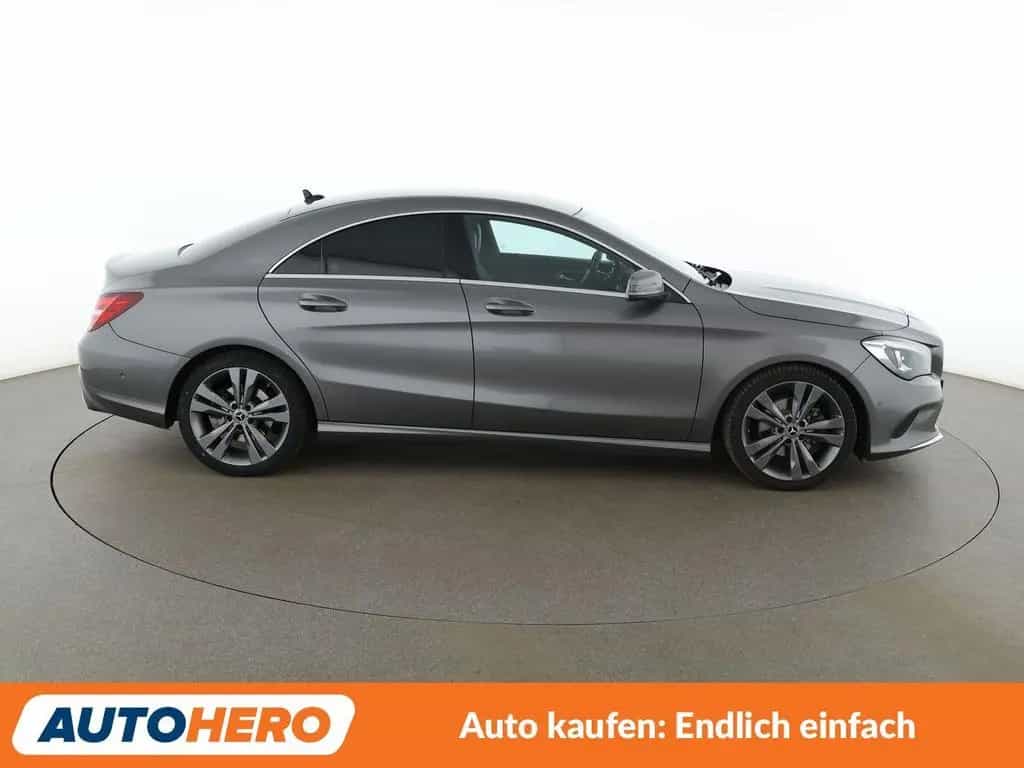 Mercedes-Benz CLA 180 Urban Aut.*NAVI*TEMPO*LED*CAM*SHZ*PDC* 08/2017-photo-6