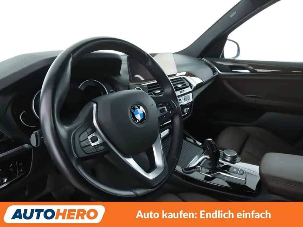 BMW X3 xDrive 30i Advantage Aut.*NAVI*LED*HUD*TEMPO* 07/2018-photo-10