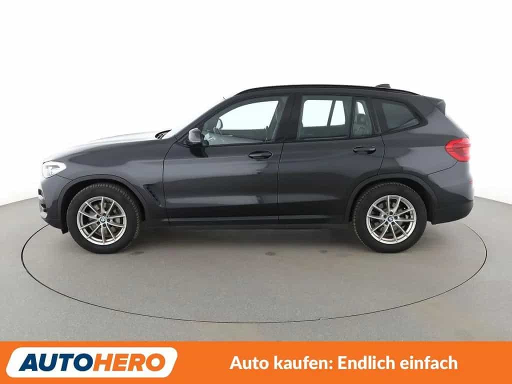 BMW X3 xDrive 30i Advantage Aut.*NAVI*LED*HUD*TEMPO* 07/2018-photo-2