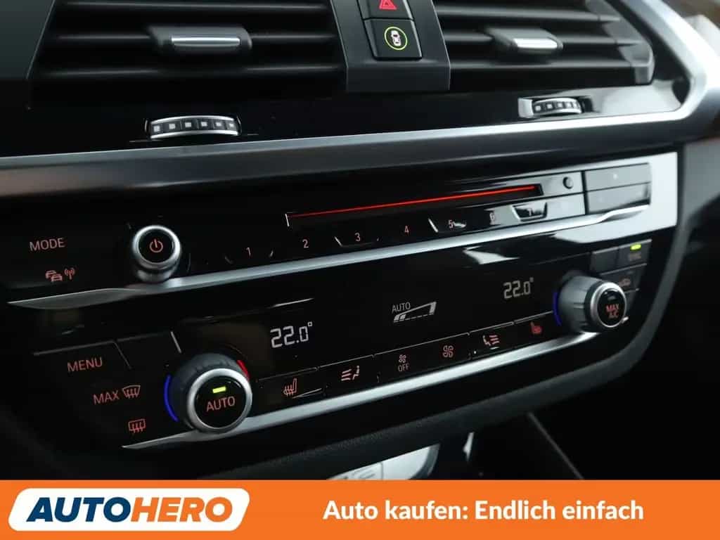 BMW X3 xDrive 30i Advantage Aut.*NAVI*LED*HUD*TEMPO* 07/2018-photo-23