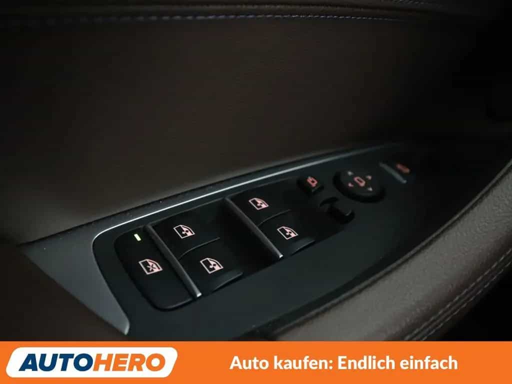 BMW X3 xDrive 30i Advantage Aut.*NAVI*LED*HUD*TEMPO* 07/2018-photo-25
