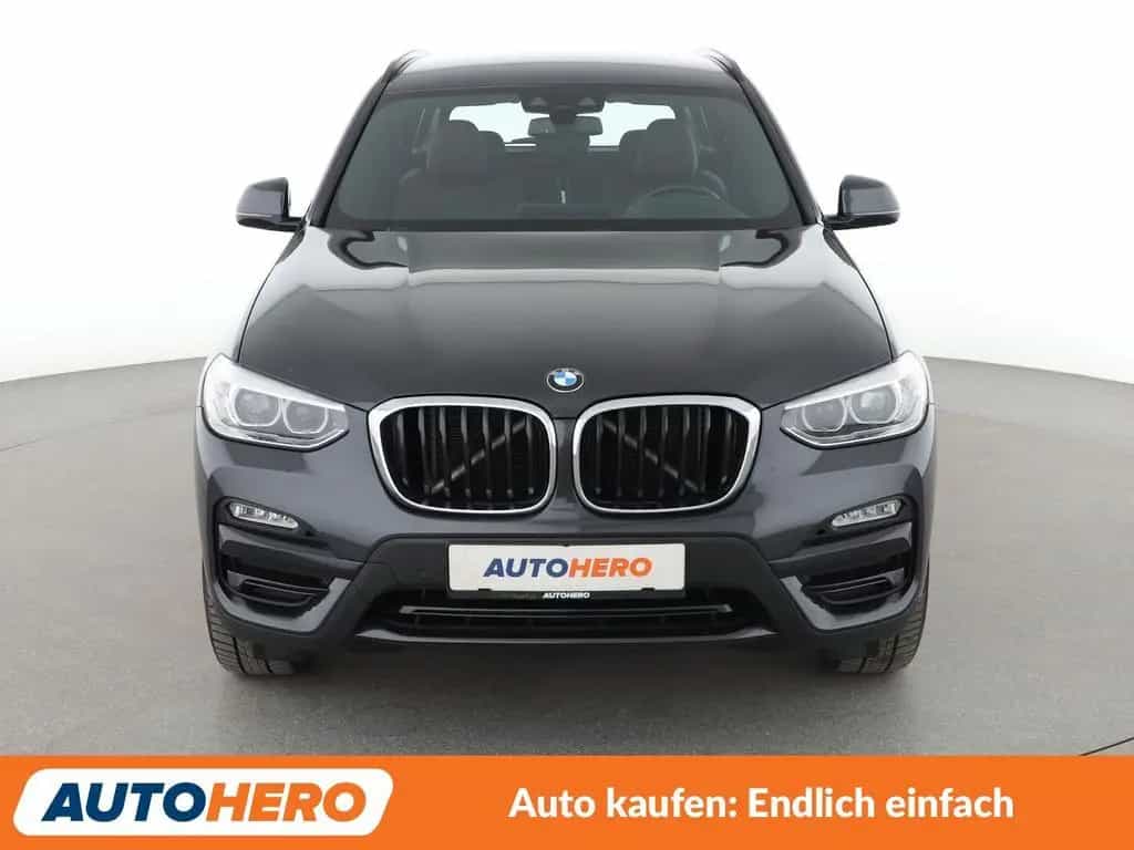 BMW X3 xDrive 30i Advantage Aut.*NAVI*LED*HUD*TEMPO* 07/2018-photo-8