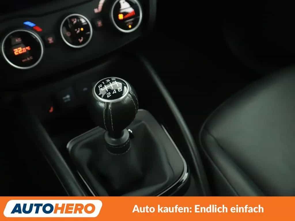 Fiat Tipo 1.4 Turbo S-Design *NAVI*CAM*SHZ*TEMPO*ALU* 12/2020-photo-24