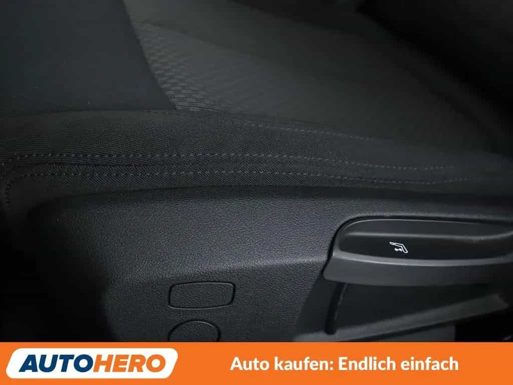 BMW 116 1er 116i Advantage Aut.*NAVI*LED*TEMPO*PDC*SHZ* 01/2024-photo-25