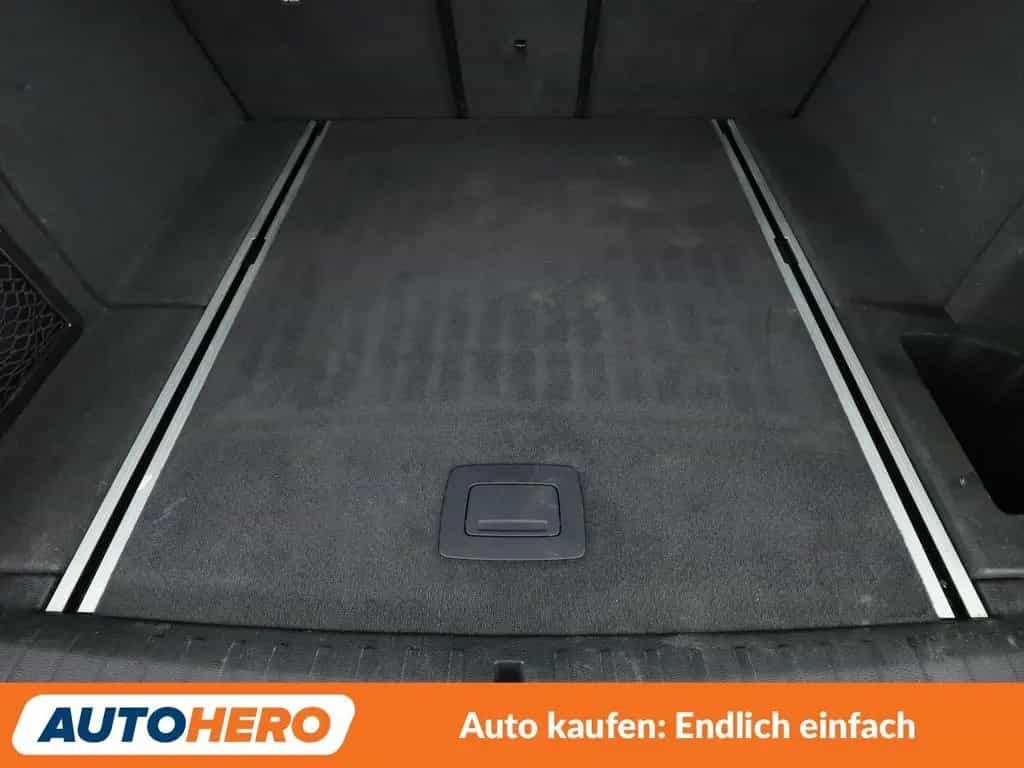 BMW X3 xDrive 20d Aut.*NAV*XENON*HUD*TEMP*CAM*PDC*SHZ* 06/2016-photo-17