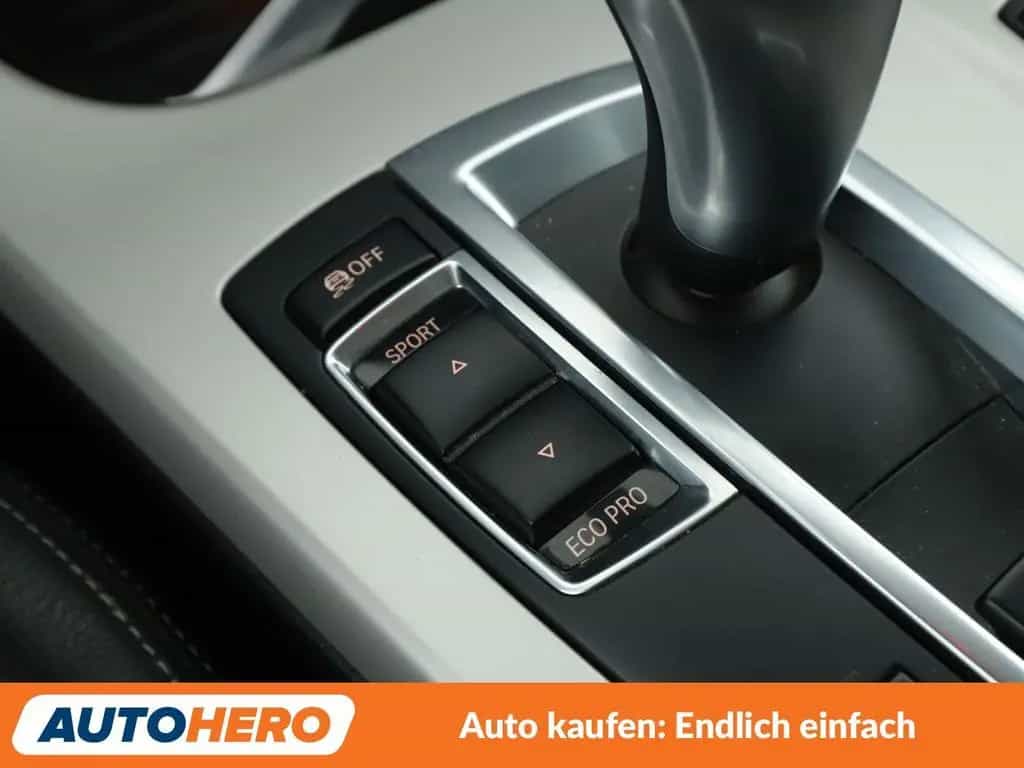 BMW X3 xDrive 20d Aut.*NAV*XENON*HUD*TEMP*CAM*PDC*SHZ* 06/2016-photo-27