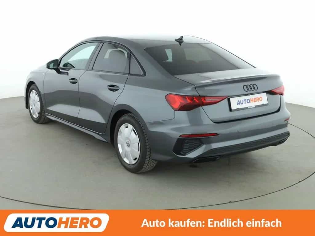 Audi A3 Limousine 35 TFSI S line Aut.*NAV*LED*ACC*CAM 03/2022-photo-3