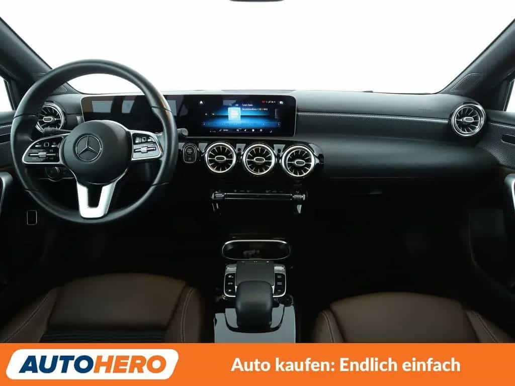Mercedes-Benz A 200 Edition 19 Aut.*NAVI*TEMPO*LED*CAM*SHZ* 09/2020-photo-11