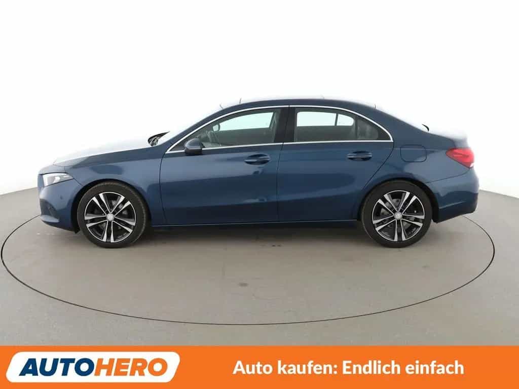 Mercedes-Benz A 200 Edition 19 Aut.*NAVI*TEMPO*LED*CAM*SHZ* 09/2020-photo-2
