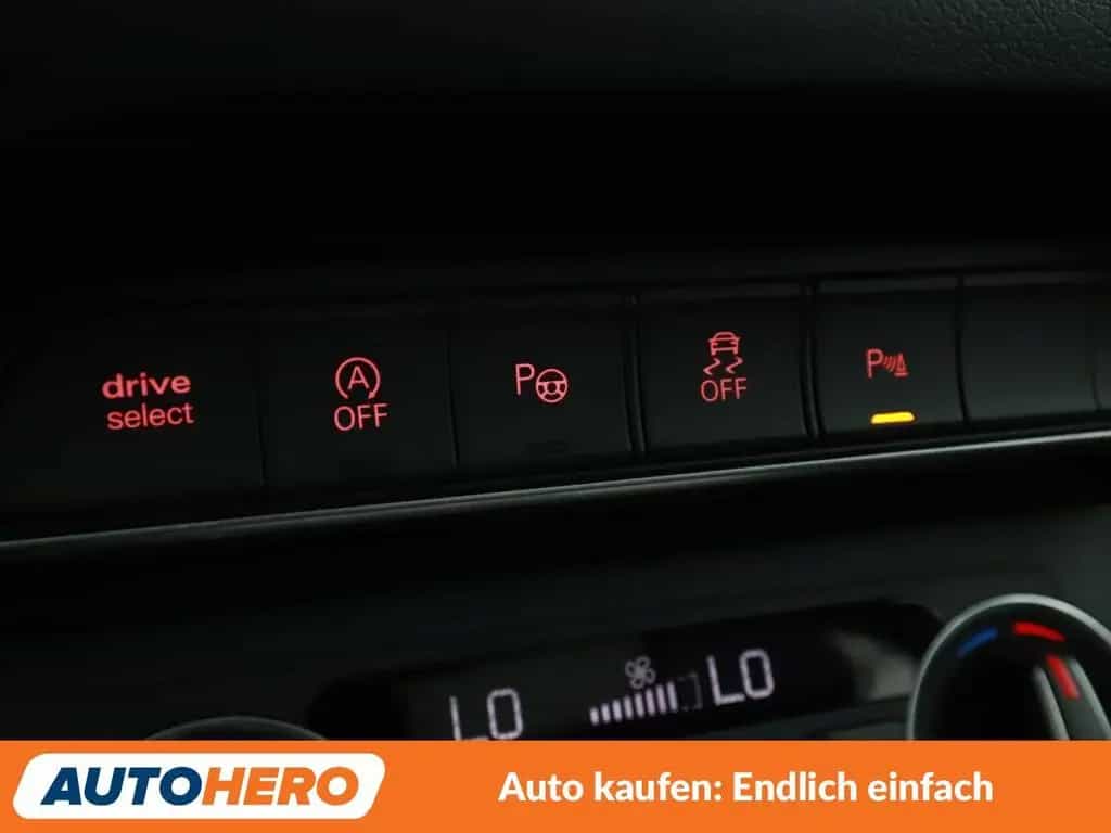 Audi Q3 2.0 TDI quattro Sport Aut.*S-LINE*LED*TEMPO* 12/2015-photo-25