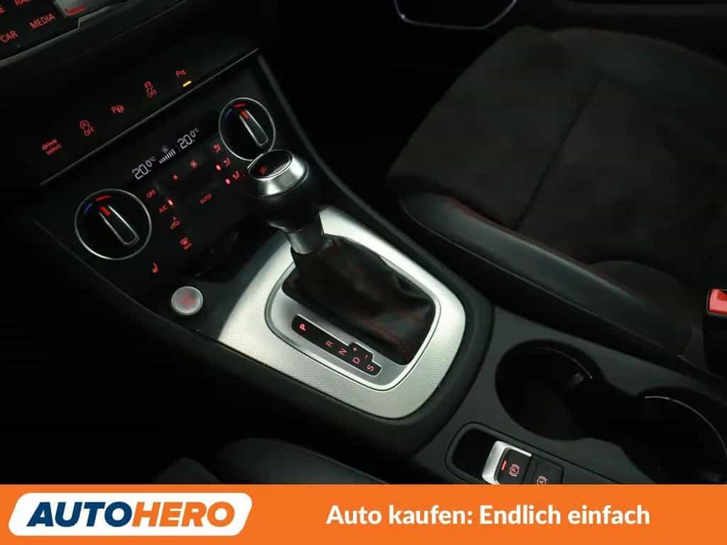 Audi Q3 2.0 TDI quattro Sport Aut.*S-LINE*LED*TEMPO* 12/2015-photo-27