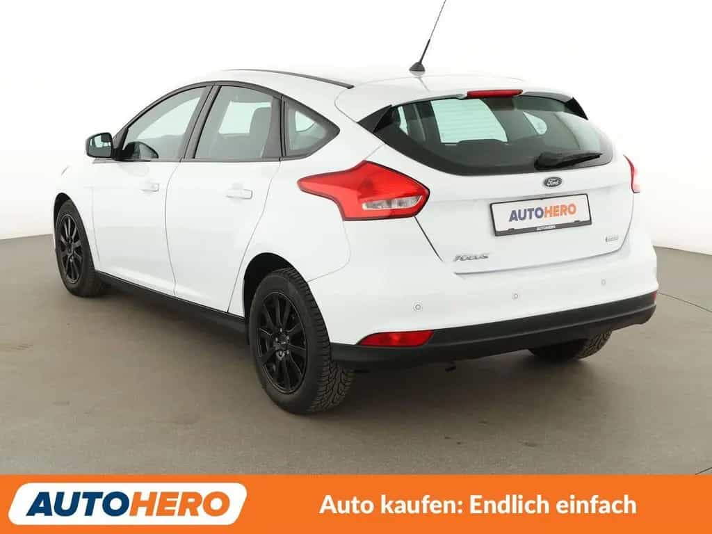 Ford Focus 1.0 EcoBoost Cool&Connect Aut.*PDC*SHZ*LHZ 04/2018-photo-3