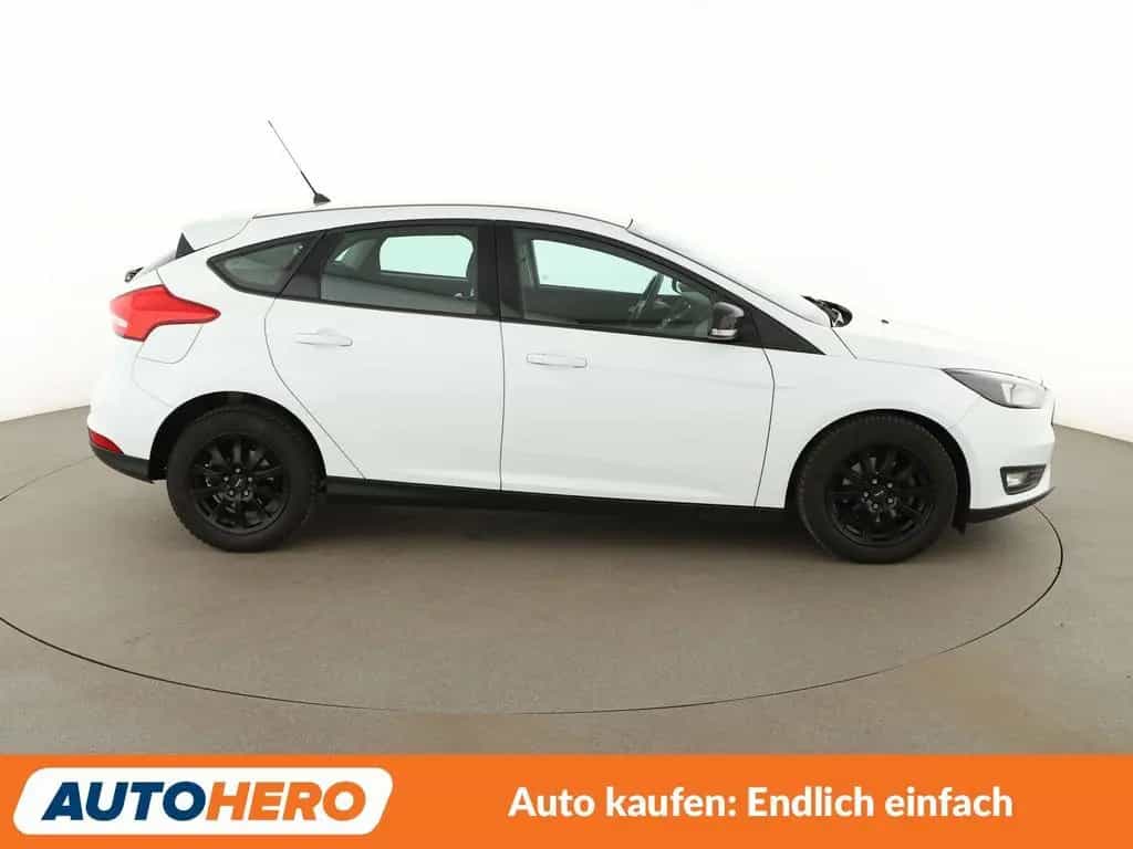 Ford Focus 1.0 EcoBoost Cool&Connect Aut.*PDC*SHZ*LHZ 04/2018-photo-6