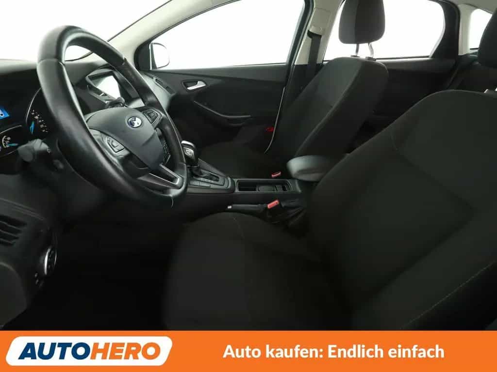Ford Focus 1.0 EcoBoost Cool&Connect Aut.*PDC*SHZ*LHZ 04/2018-photo-9