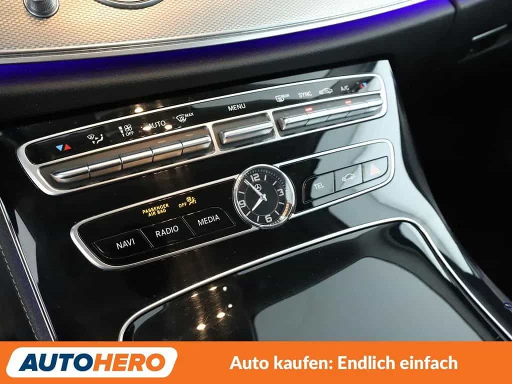Mercedes-Benz E 200 E-Klasse E 200 AMG Line Aut.*NAVI*LIM*PDC*SHZ* 06/2018-photo-21