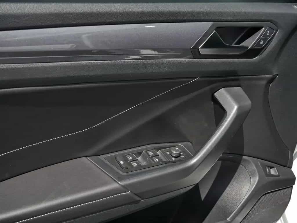 Volkswagen T-Roc 1.5 TSI Style AHK*Stand*RFK*AHK*Digital 03/2024-photo-21