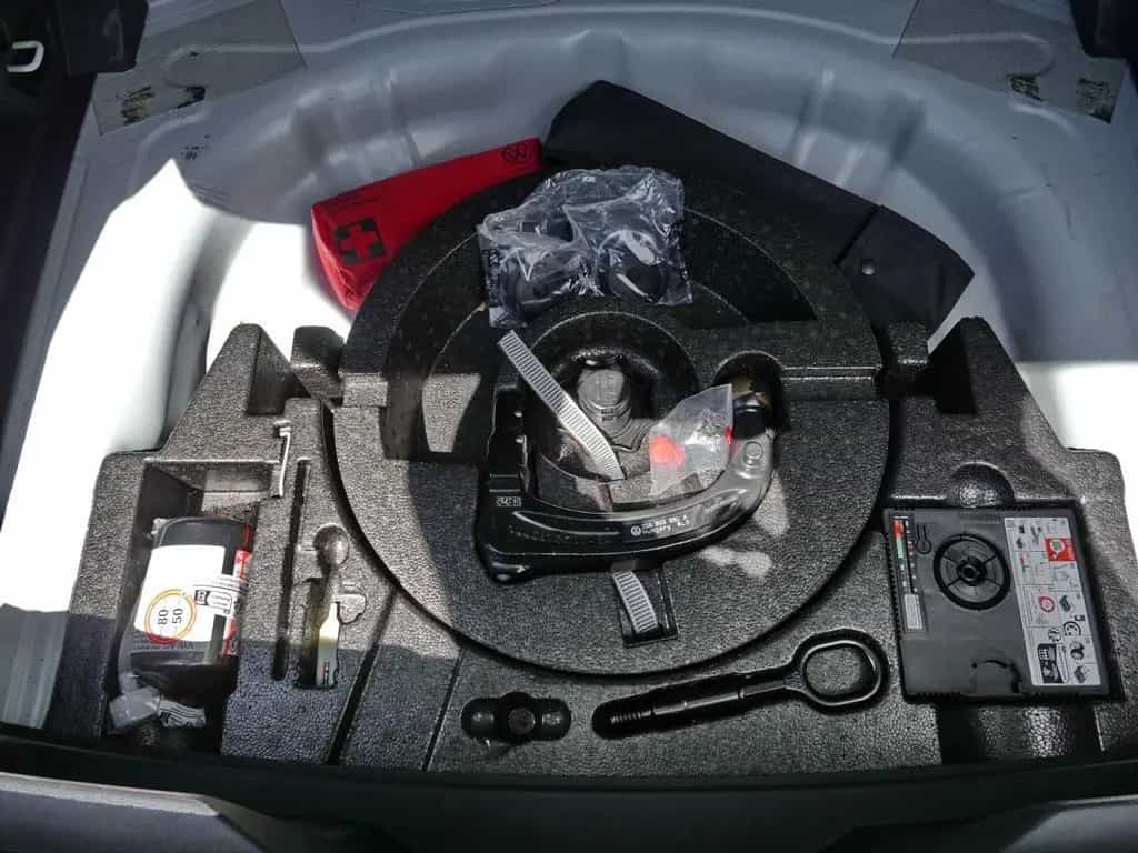 Volkswagen T-Roc 1.5 TSI Style AHK*Stand*RFK*AHK*Digital 03/2024-photo-23