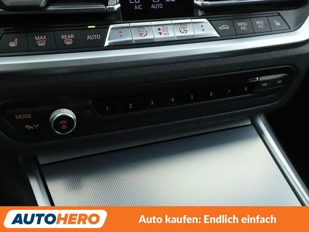 BMW 330 d M Sport Aut.*NAVI*LED*CAM*ACC*SHZ*LHZ*ALU* 09/2019-photo-23