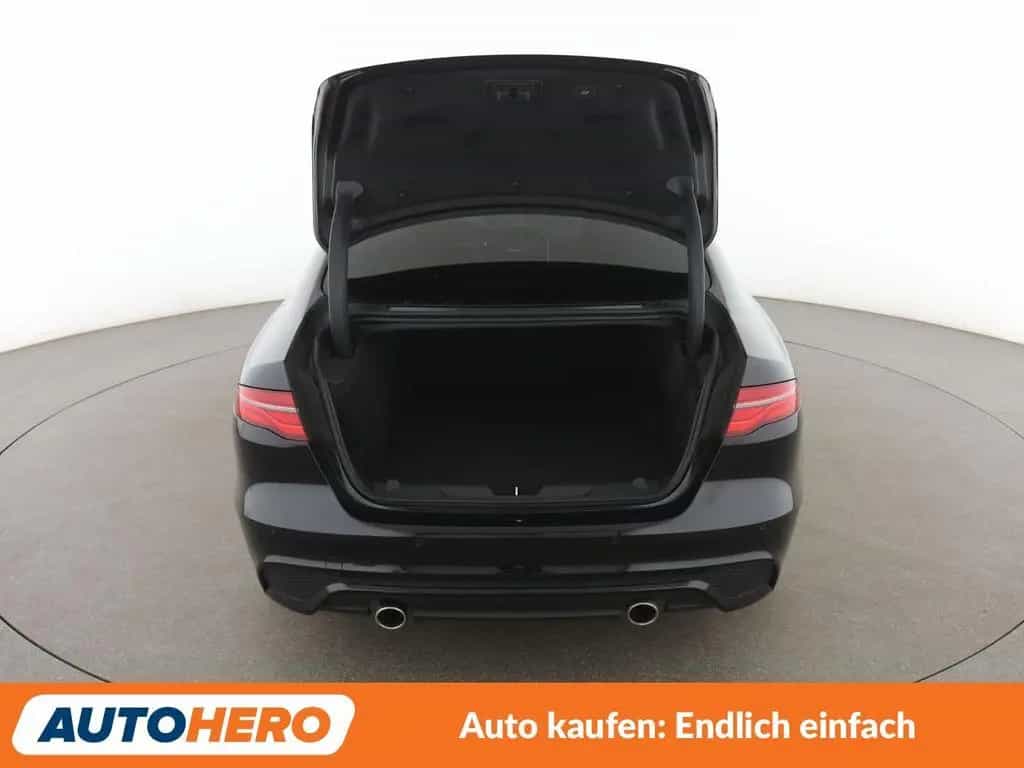 Jaguar XE 25t R-Dynamic SE Aut.*NAVI*360CAM*ACC*LED* 04/2021-photo-16