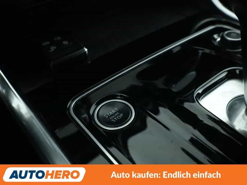Jaguar XE 25t R-Dynamic SE Aut.*NAVI*360CAM*ACC*LED* 04/2021-photo-25