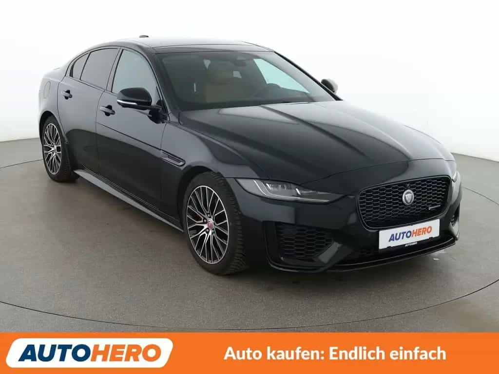 Jaguar XE 25t R-Dynamic SE Aut.*NAVI*360CAM*ACC*LED* 04/2021-photo-7