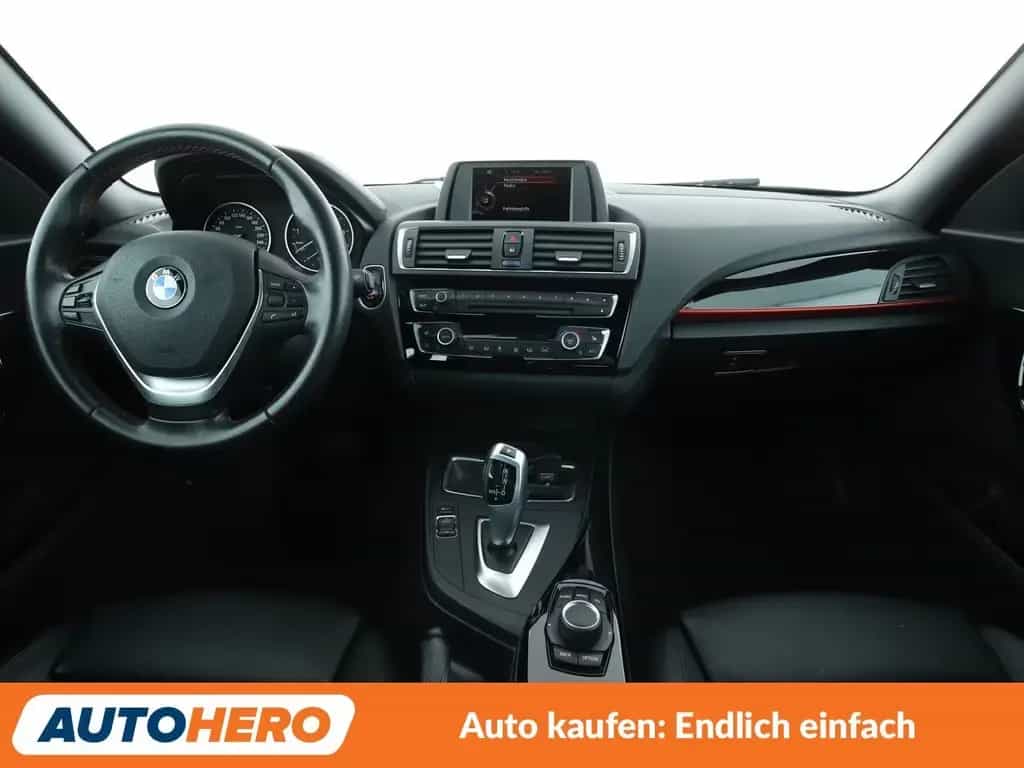 BMW 218 2er 218i Sport Line Aut.*BiXENON*TEMPO*PDC*SHZ* 07/2015-photo-11