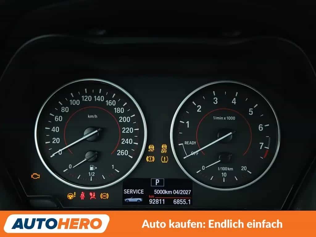 BMW 218 2er 218i Sport Line Aut.*BiXENON*TEMPO*PDC*SHZ* 07/2015-photo-19