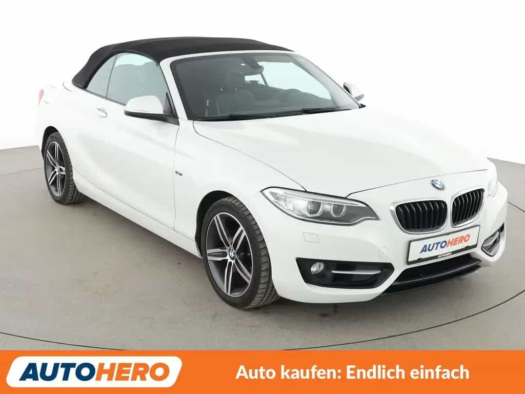 BMW 218 2er 218i Sport Line Aut.*BiXENON*TEMPO*PDC*SHZ* 07/2015-photo-7