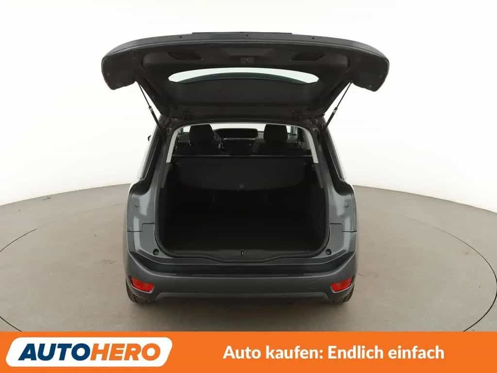 Citroën Grand C4 Picasso / SpaceTourer C4 Grand Picasso 1.6 Blue-HDi Selection *NAVI* 06/2015-photo-16