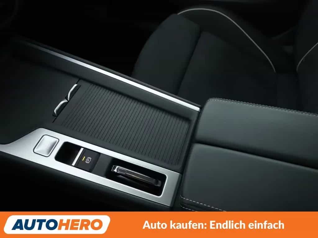 Volkswagen Passat 1.5 eTSI Business Aut.*NAVI*LED*ACC* 02/2025-photo-23