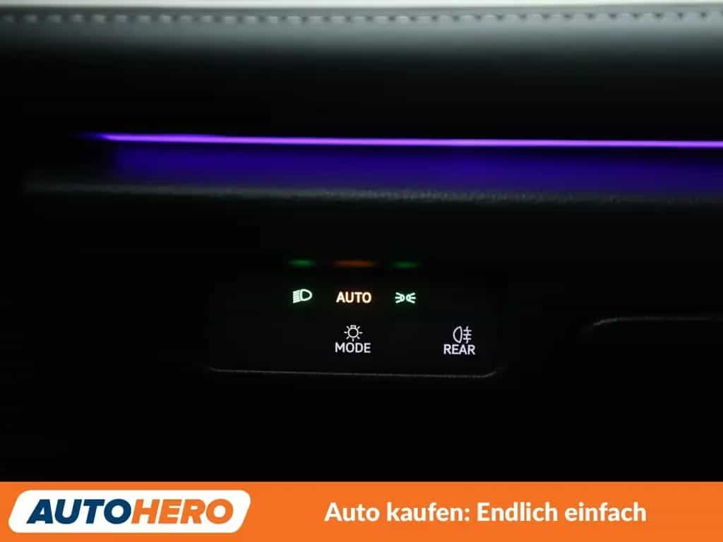 Volkswagen Passat 1.5 eTSI Business Aut.*NAVI*LED*ACC* 02/2025-photo-26
