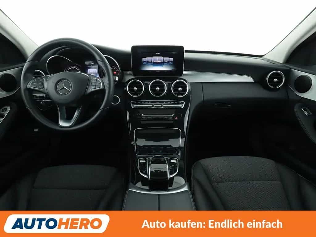 Mercedes-Benz C 250 Avantgarde Aut.*NAV*HUD*TEMP*CAM*PDC*SHZ* 09/2017-photo-11