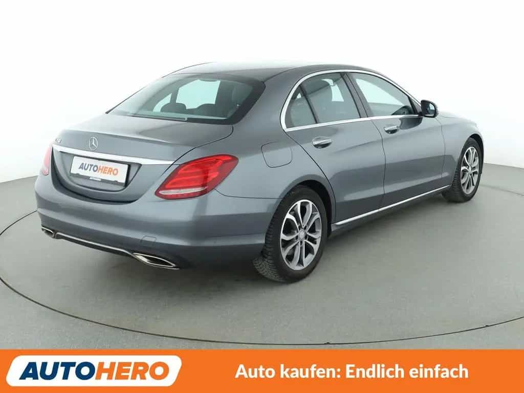 Mercedes-Benz C 250 Avantgarde Aut.*NAV*HUD*TEMP*CAM*PDC*SHZ* 09/2017-photo-5