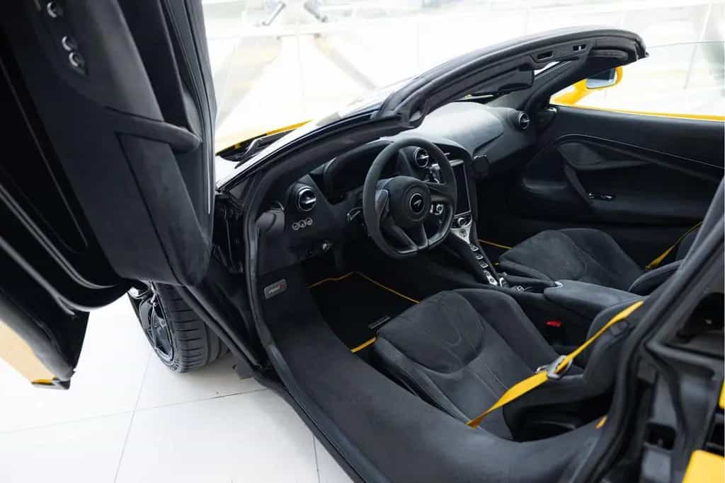 McLaren 720S Spider 4.0 V8 Performance | Volcano Yellow 06/2021-photo-30