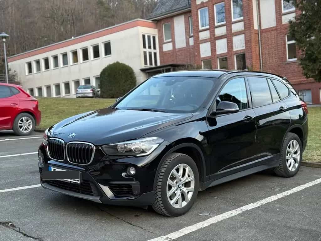 BMW X1 sDrive20i Advantage Steptronic DCT Advantage 07/2018-photo-0