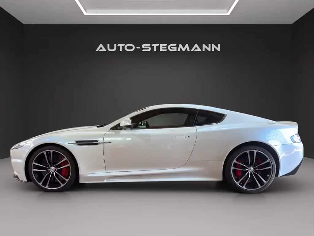 Aston Martin DBS 6.0 04/2011-photo-1