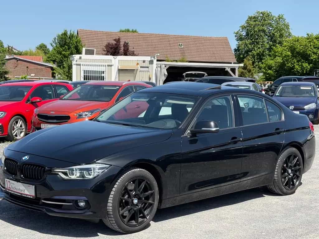 BMW 330 D Limousine xDrive Sport Line 11/2018-photo-3