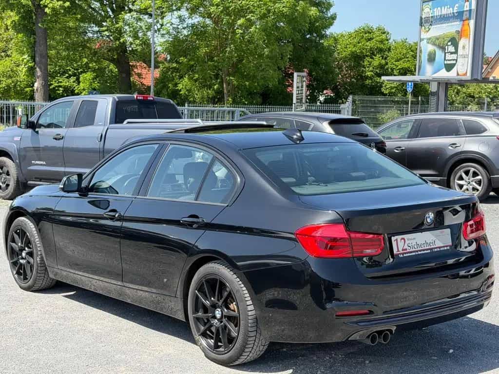 BMW 330 D Limousine xDrive Sport Line 11/2018-photo-4