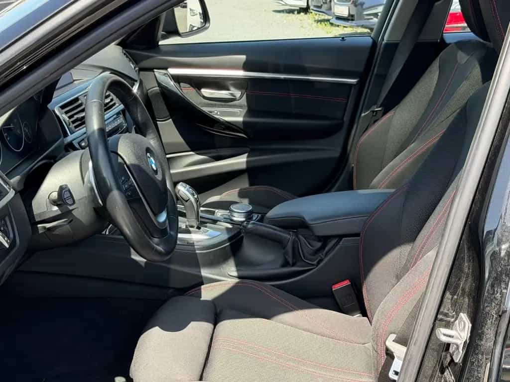 BMW 330 D Limousine xDrive Sport Line 11/2018-photo-9