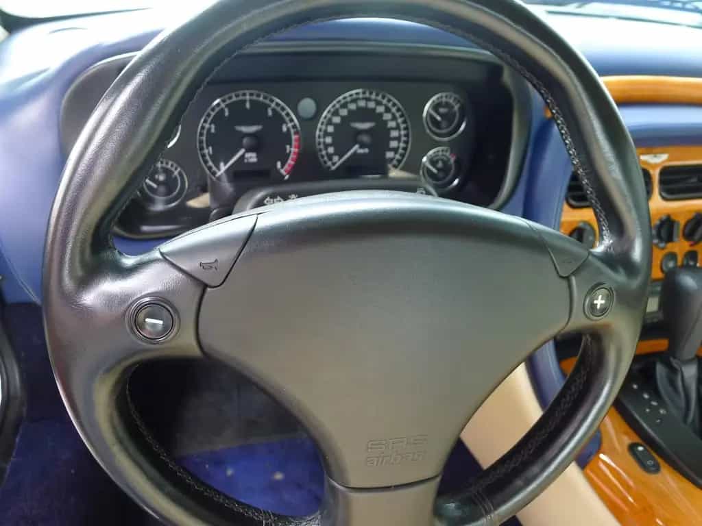 Aston Martin DB7 Vantage V12 Volante 38.000 km 08/2001-photo-6
