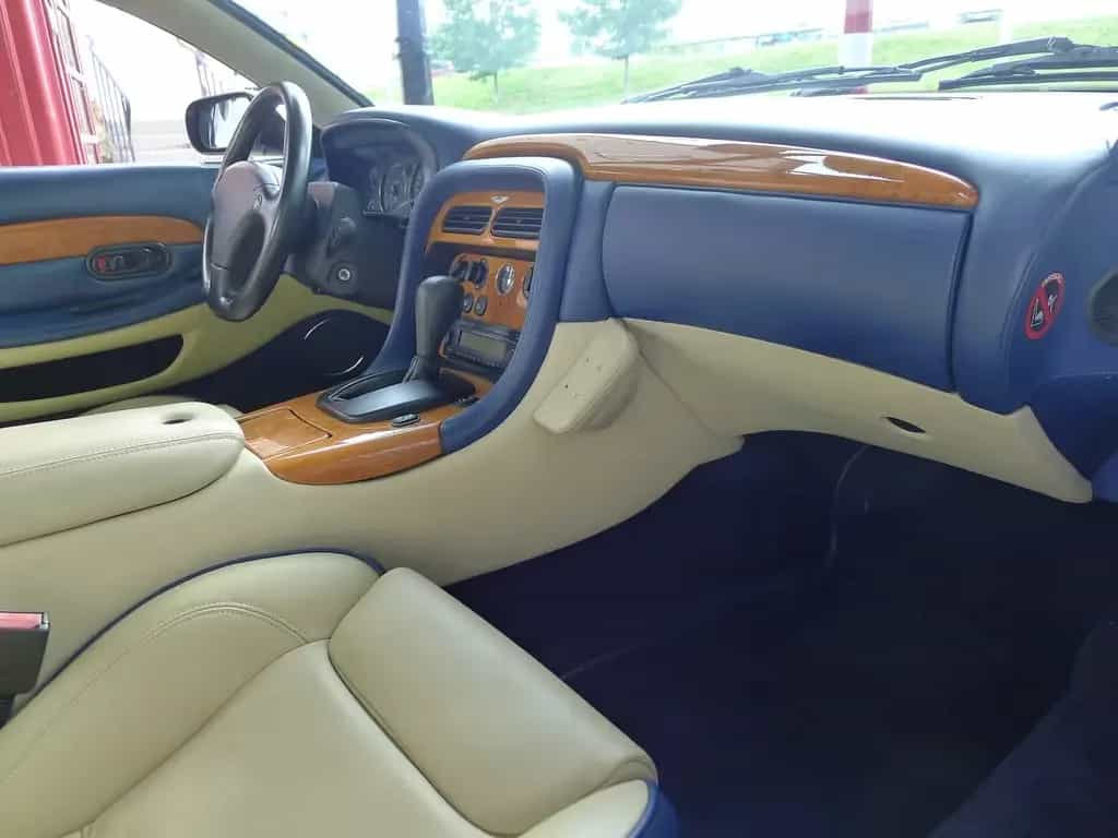 Aston Martin DB7 Vantage V12 Volante 38.000 km 08/2001-photo-9